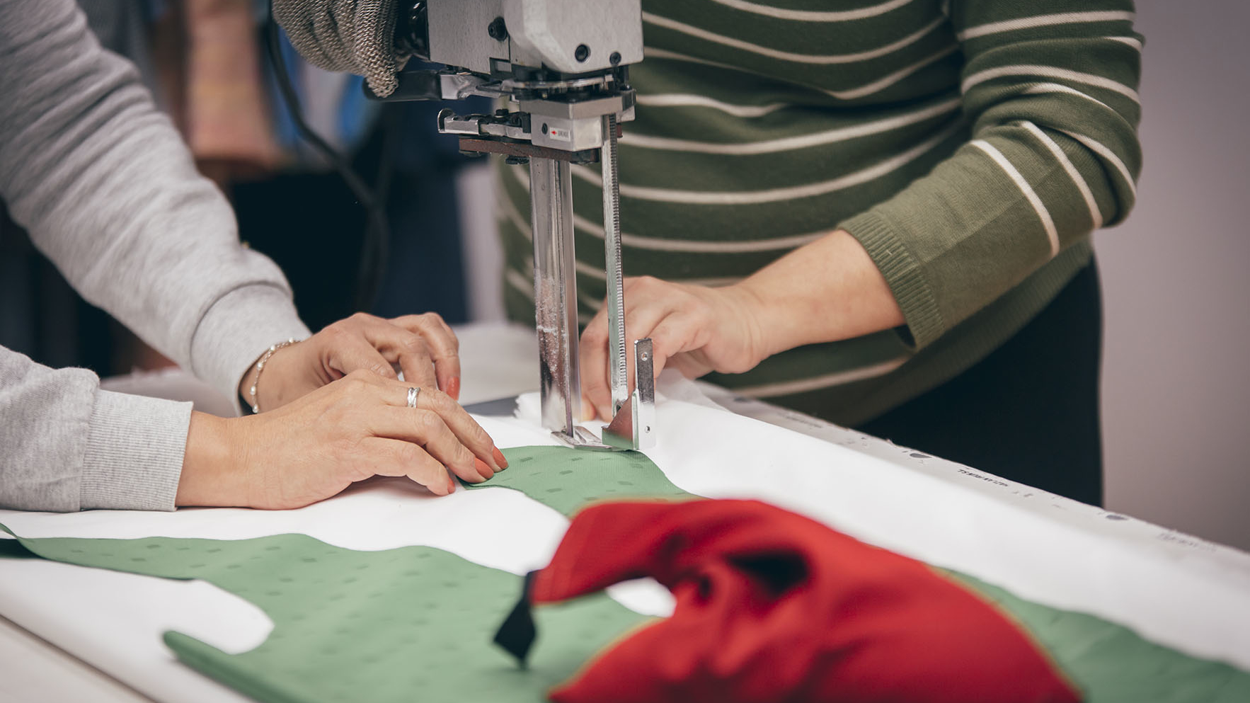 Hazlan Irun Confección Textil personalizado para cualquier sector